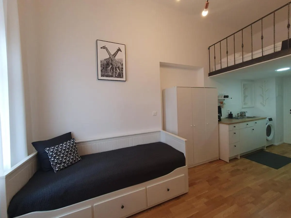 Apartment Chic Studios Wendy In Centre Tour As Ljubljana